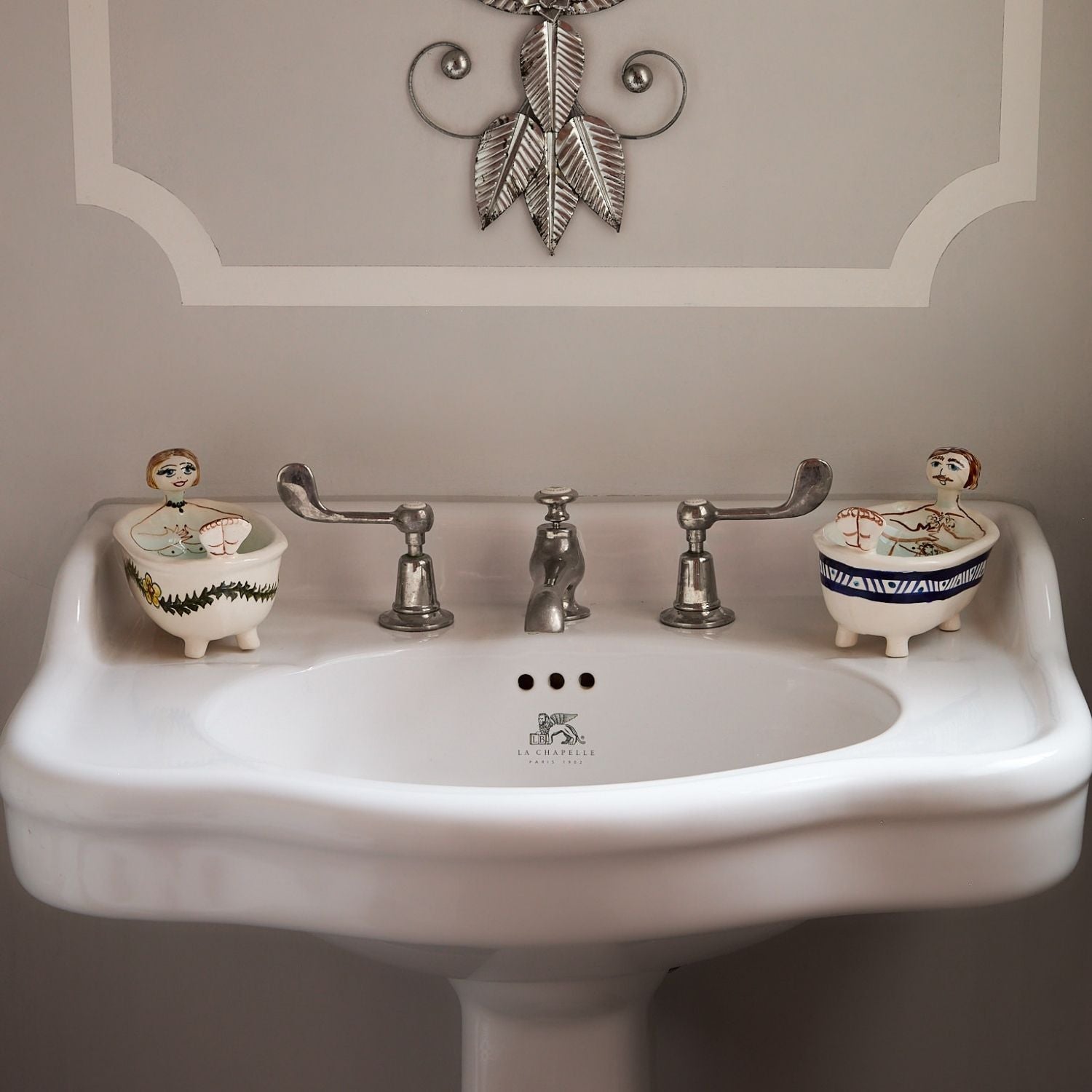 Pair of Michelangelo & Bruna Bath Soap Dishes